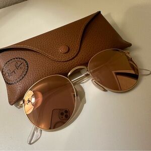 Rose gold Ran Ban Sunglasses 💓💓💓